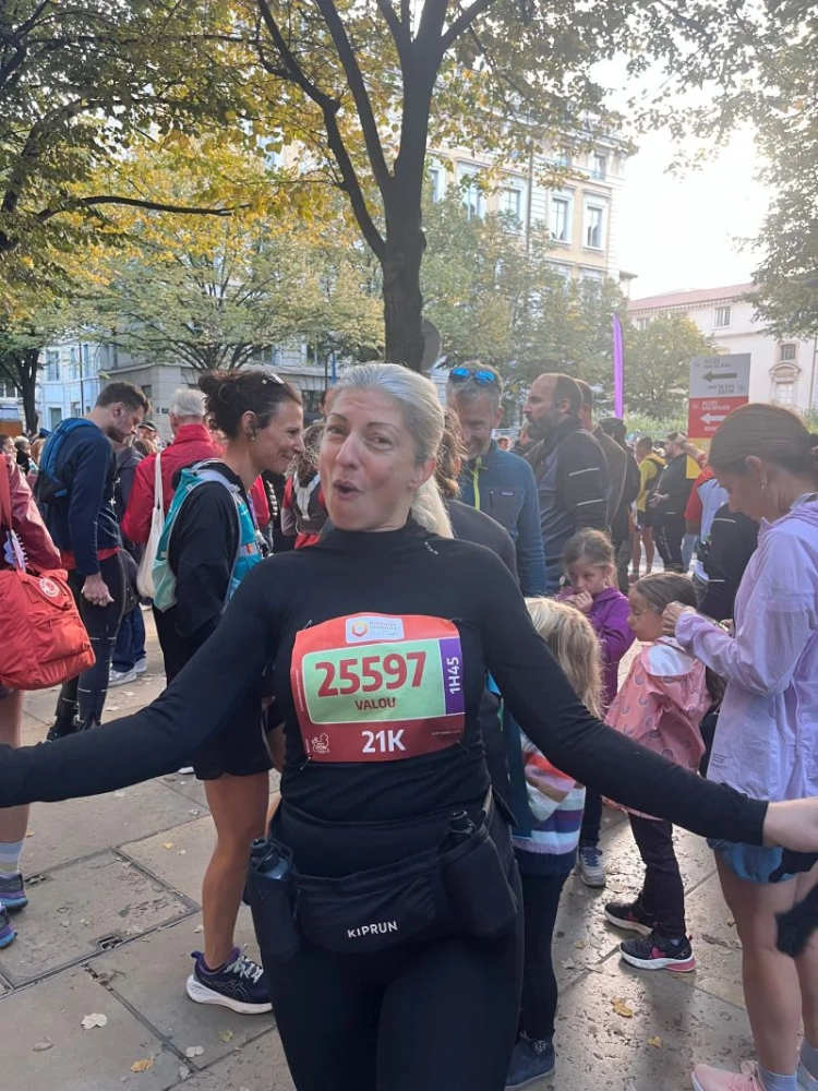 PERSEA a été bien représenté par notre clerc d'avocat, Valérie, lors de son semi-marathon à Lyon.