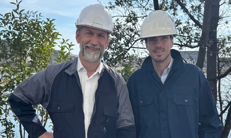 Maître DE VILLARD et Maître TALLON en tenue …